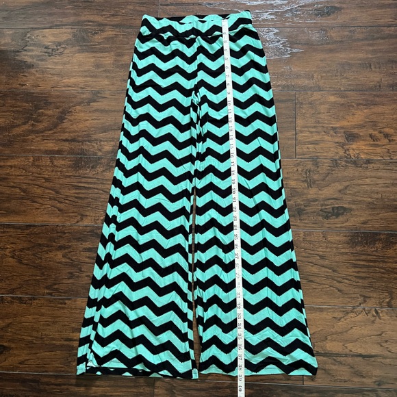 NWOT E & K Elastic waist pants - Picture 3 of 3